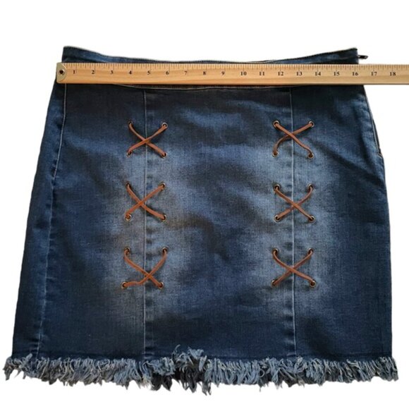 Plus Size Western Frayed Hem Denim Mini Skirt Stretchy Cowgirl Rocker Sz 14 - Picture 7 of 12